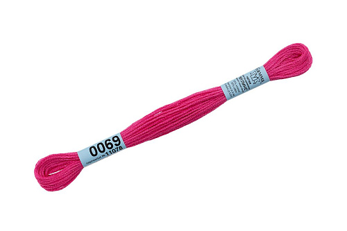 Нитки для вышивания Gamma мулине 8 м 0069 фуксия