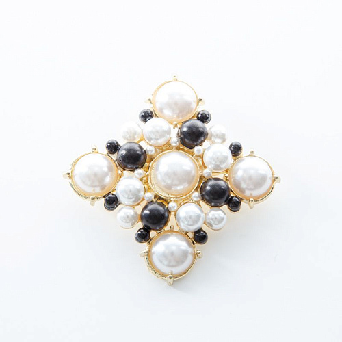 Брошь 45х45 мм Жемчуг 541588 золотой